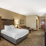 Best Western Plus Intercourse Village Inn
