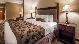 Western Village 4*